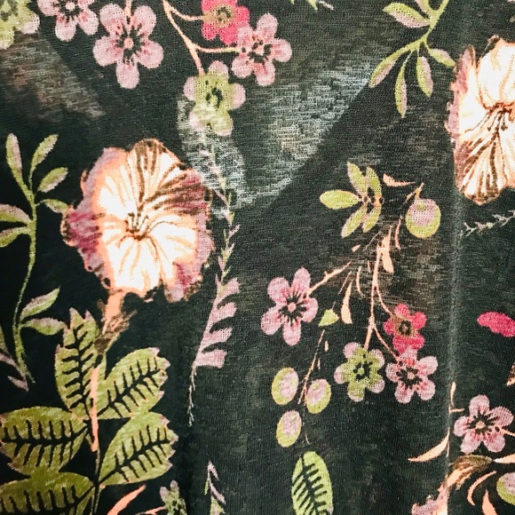 🐼Free People brand that can be worn as a dress or top. - Picture 3 of 5